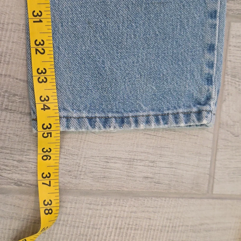 Carhartt Traditional Fit Men's Size 32x36 Light Wash - Picture 5 of 9